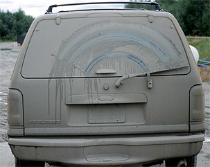 The author's Explorer upon refueling in Coldfoot. He was experiencing a slight mud issue at the time, by Nick Lawrence